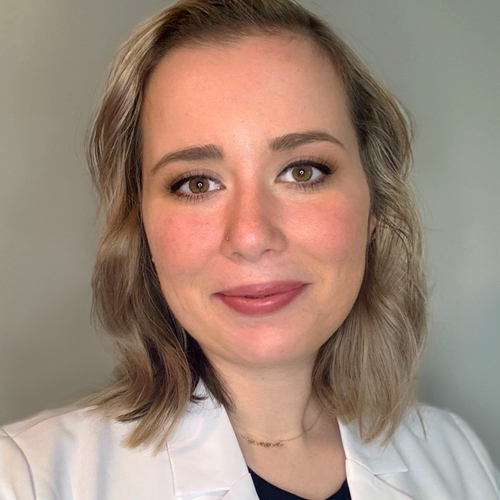 Sarah D'Acquisto Headshot